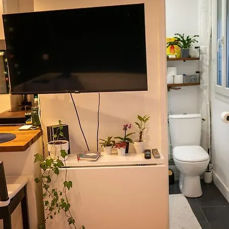 Modern Cosy شقة *